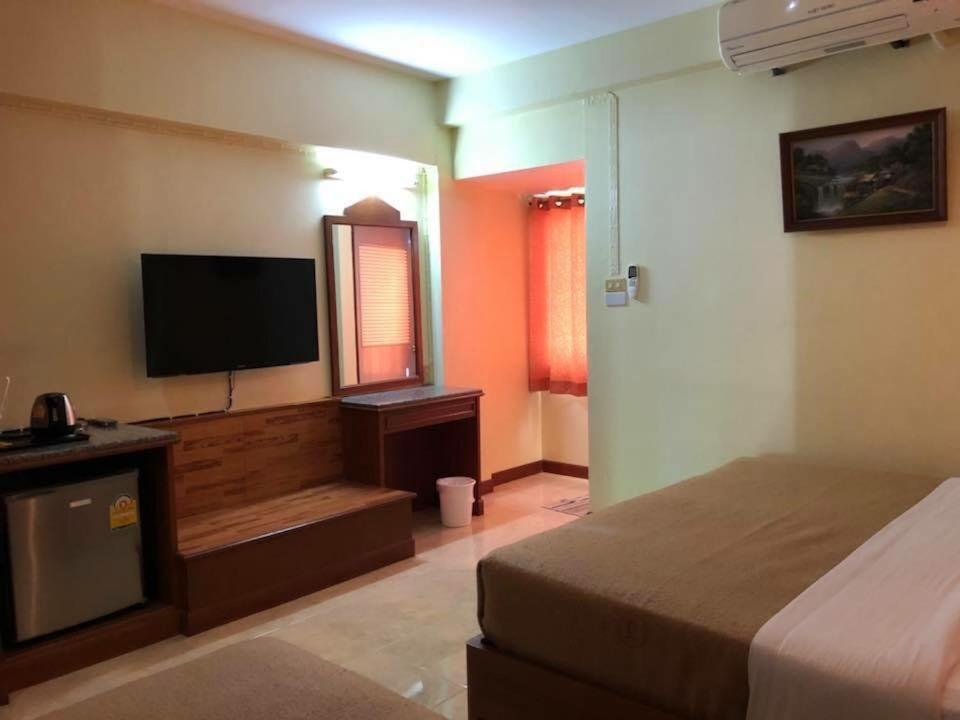 Lisa Chiang Mai Hotell Eksteriør bilde